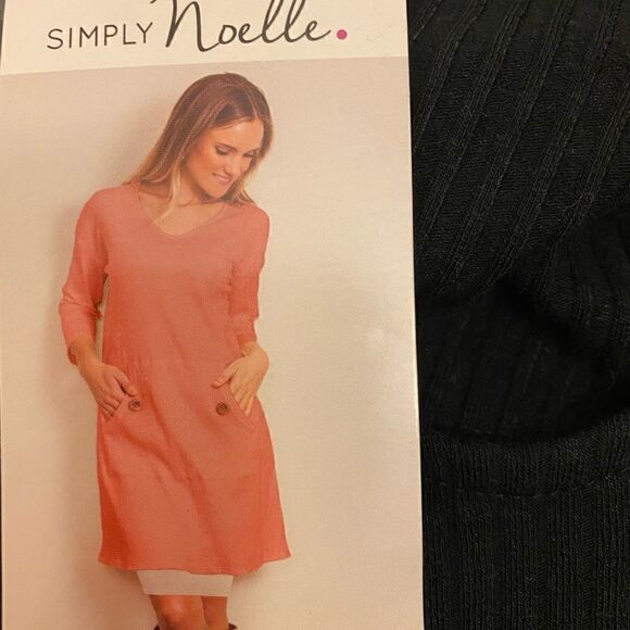 Simply Noelle Women Dress   - Picture 9 of 11